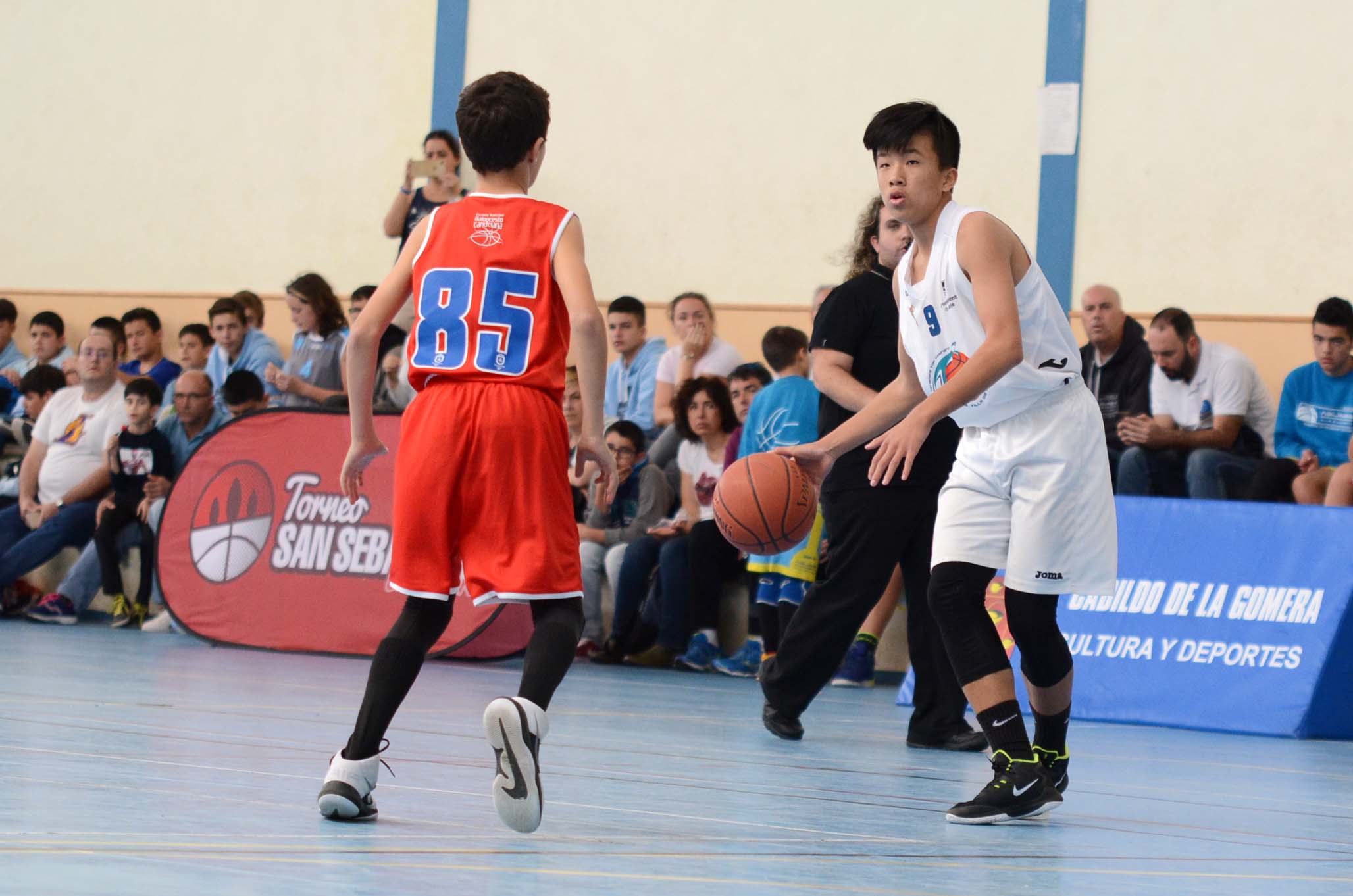 32 equipos se dan cita en el IV Torneo de baloncesto Infantil San Sebastián de La Gomera